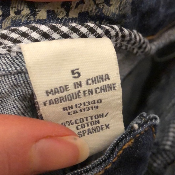 Denim shorts - Picture 2 of 2